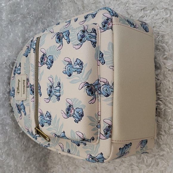 NWT Loungefly Lilo and Stitch mini backpack - Picture 3 of 10